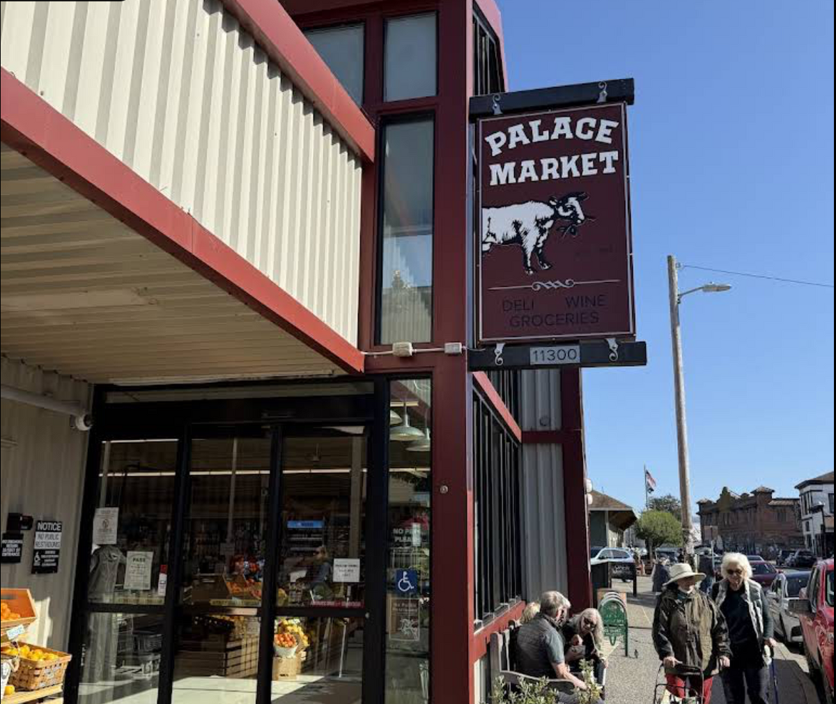 Palace Market