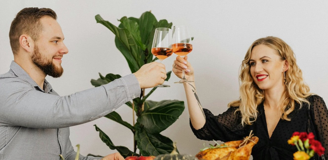 Daily Mom: Fall Favorite Foods: The Best Snacks, Comfort Dinners, and Cozy Drinks to Try This Season